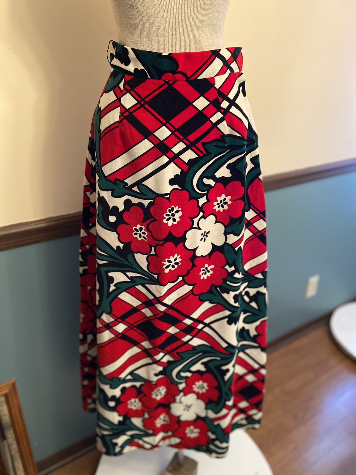 Vintage Malbe 1960’s Velvet Floral Maxi Skirt Multicolor 7/8 EUC