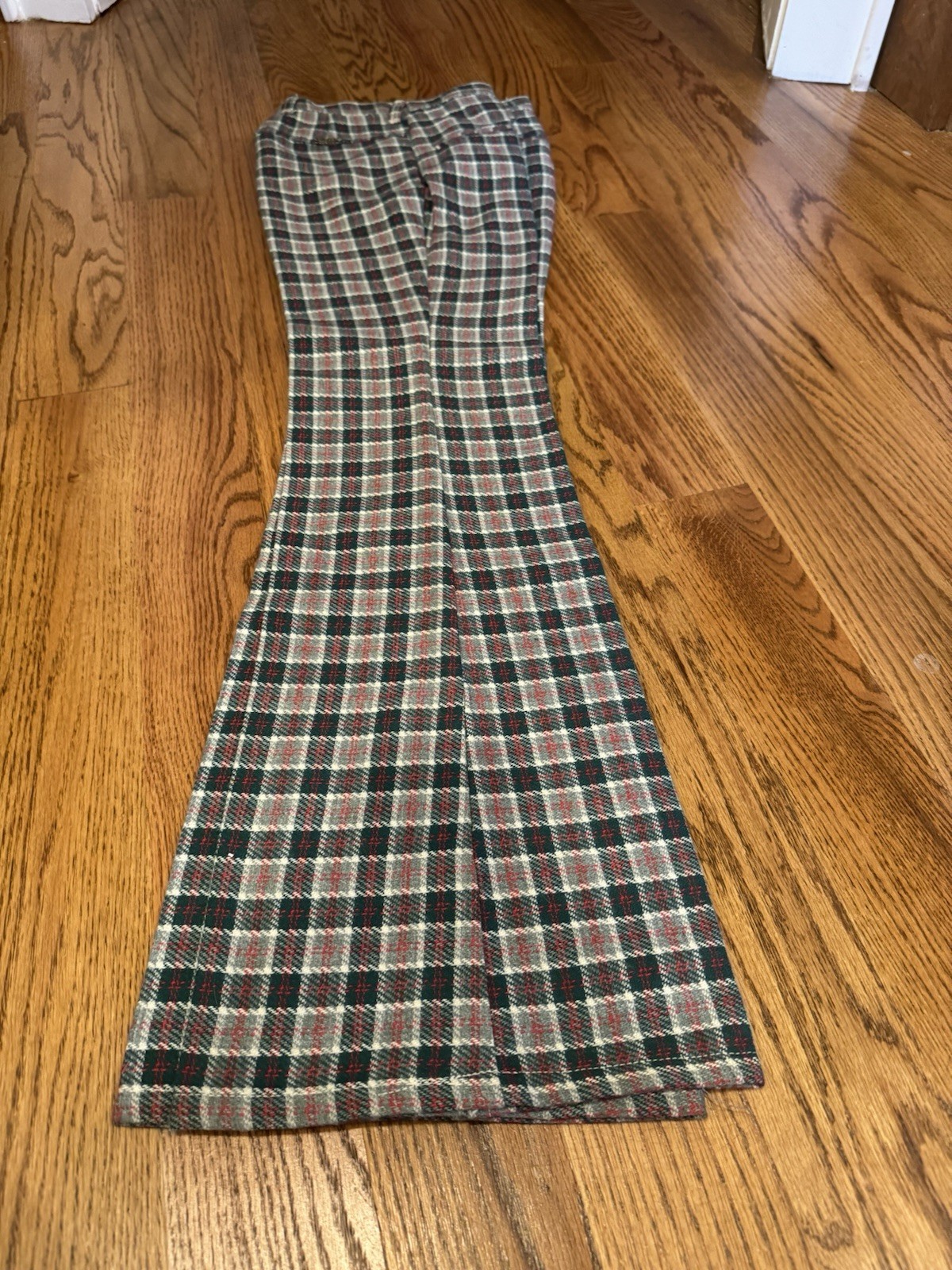 Vtg 1970s Maverick Plaid Pants XS 24×31 Green Red Checkered Bell Bottoms EUC
