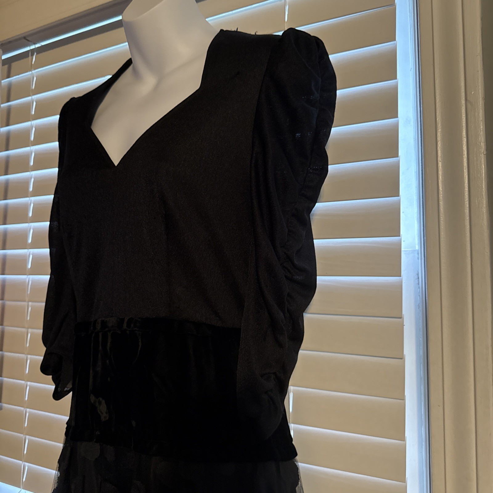 1970S Golden Gate Black Tule And Velvet Vintage Size 38 Or 8