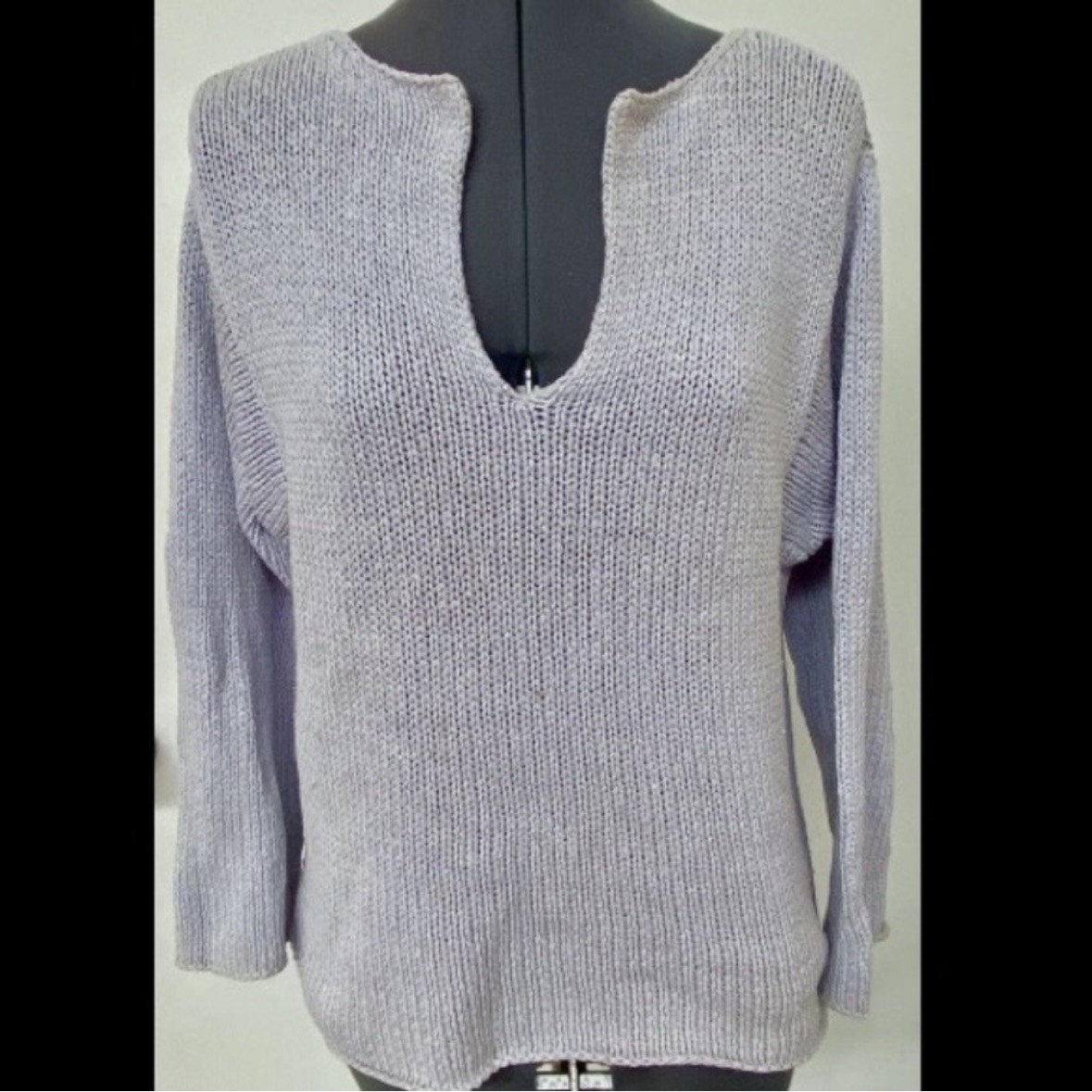 VINTAGE 1990s DKNY DONNA KARAN THICK KNIT SWEATER 100% SILK V-NECK PURPLE GRAY L