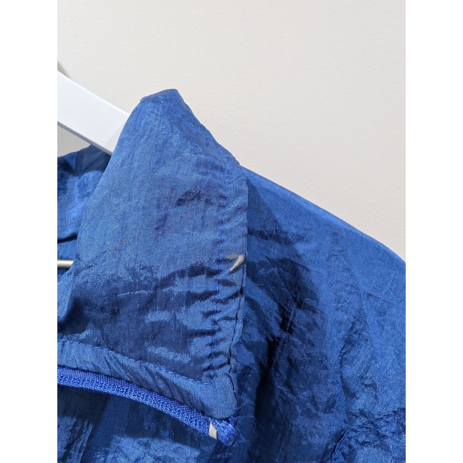 Vtg Retro Points West Blue Nylon Windbreaker Jacket Lined Full Zip Hong Kong M