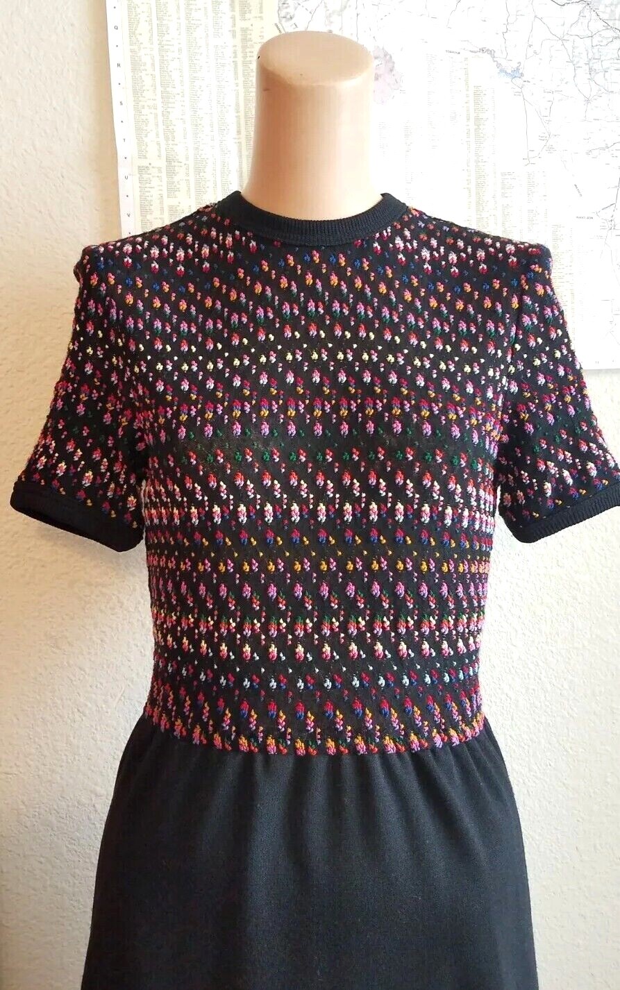 Vintage 70s LF PETITE LESLIE FAYE Black & Multicolor Knit Portion Dress Size S