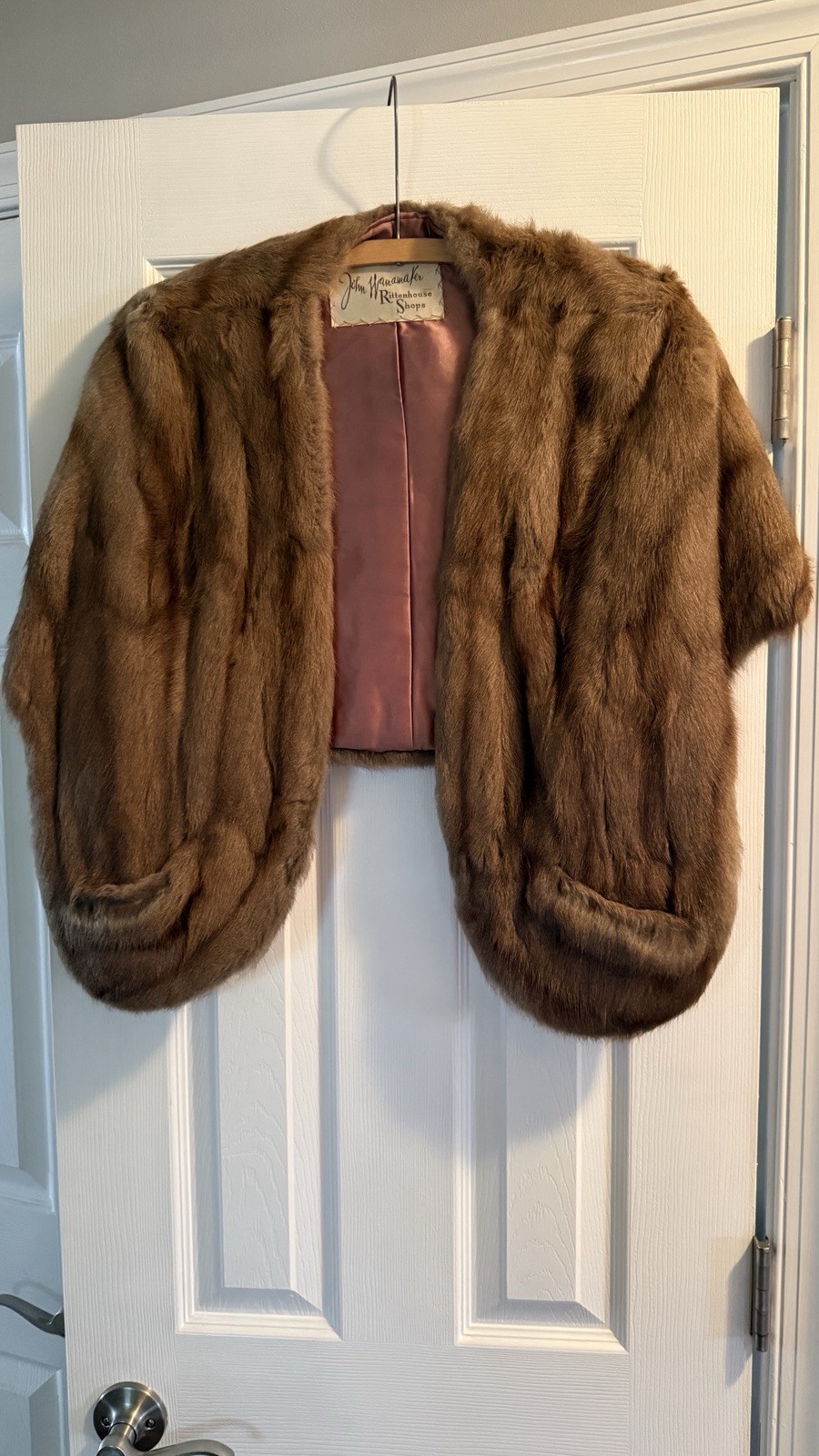 Vintage Mink Fur Stole with Pockets John Wanamaker w/Satin Lining CA 1940-60’s