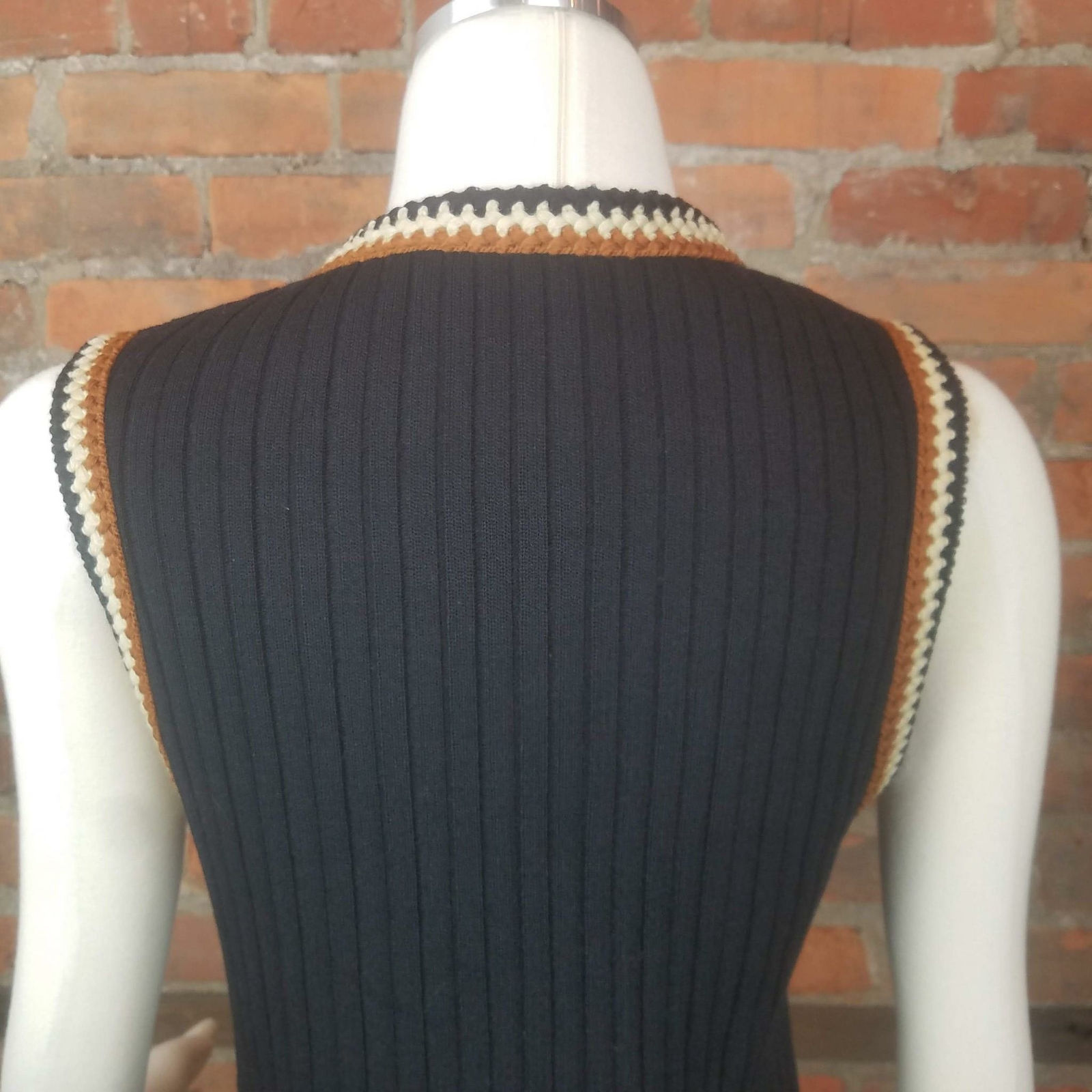 VTG Women’s Vest Black Embroidery Trim Tan Brown Cream Front Pockets Size S