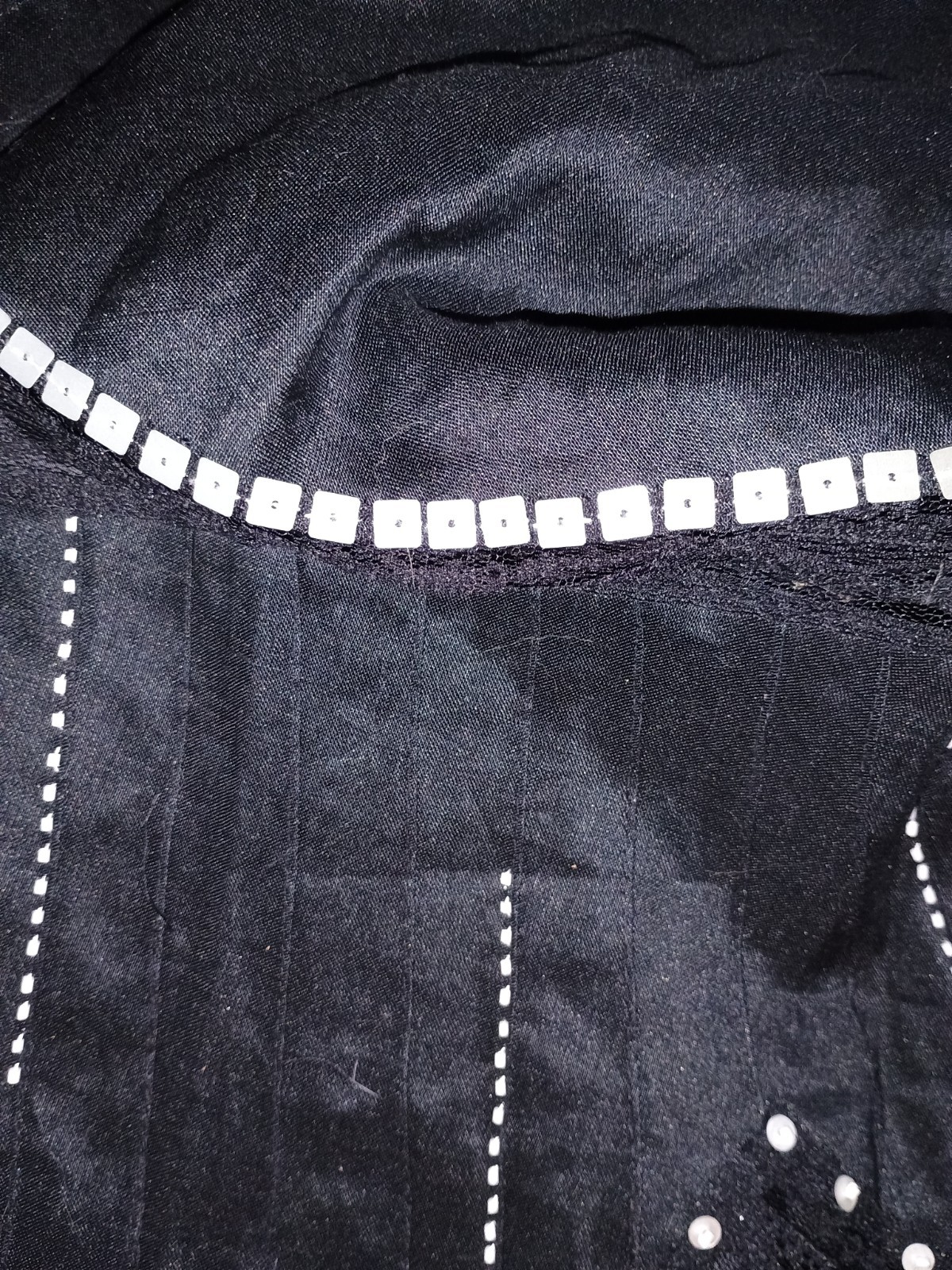 Vintage Carole Little Linen Black Skirt Embroidered Beaded Handkerchief Hem…