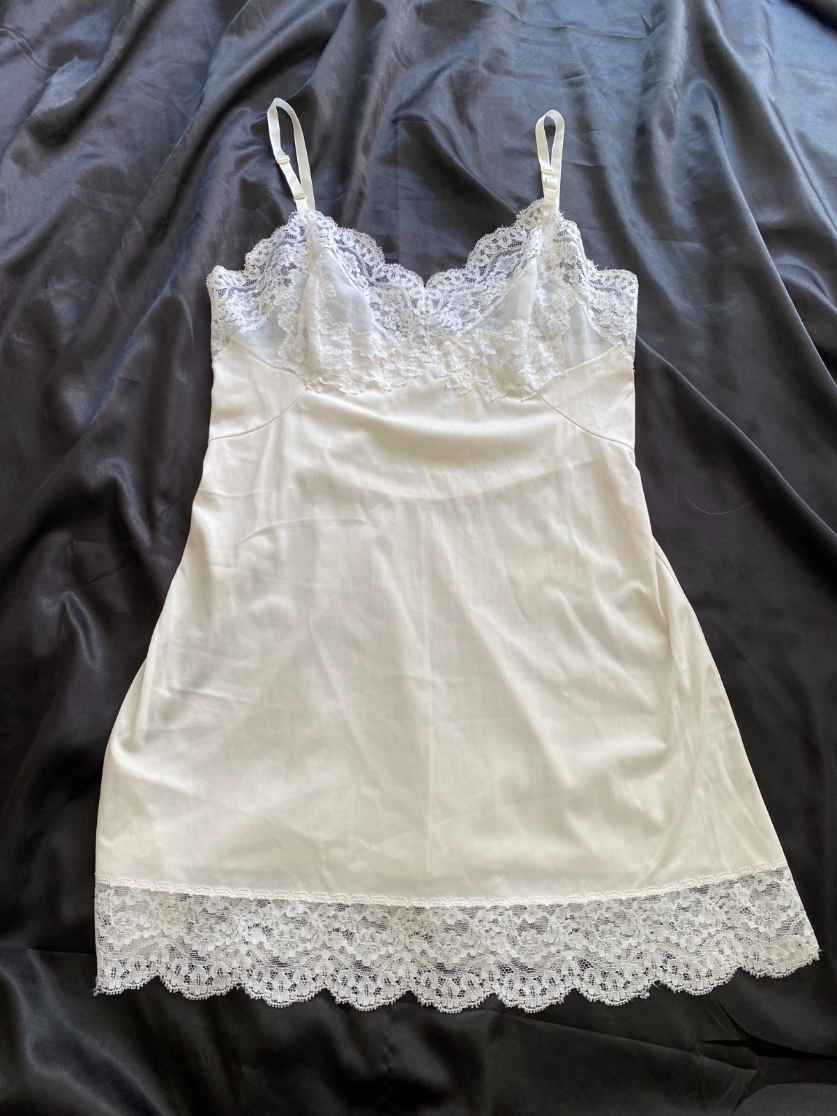 Vintage 1960s White Lace Trim Mini Slip Mod Boho Small Bride