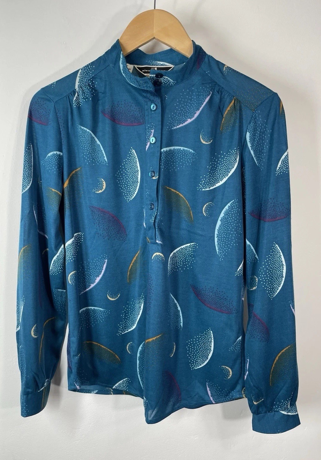 VTG 70s 80s Alex Colman Top Button Front Abstract Print Long Sleeve Poly Knit MM