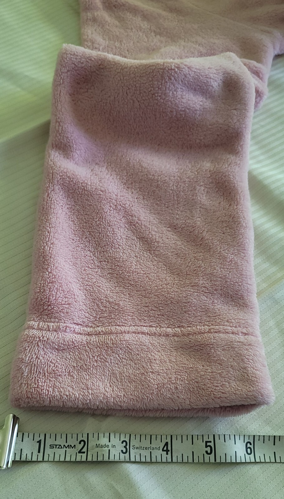 Victorias Secret PINK Plush Logo Wrap Short Soft Cozy Plush Robe Light Pink XS/S