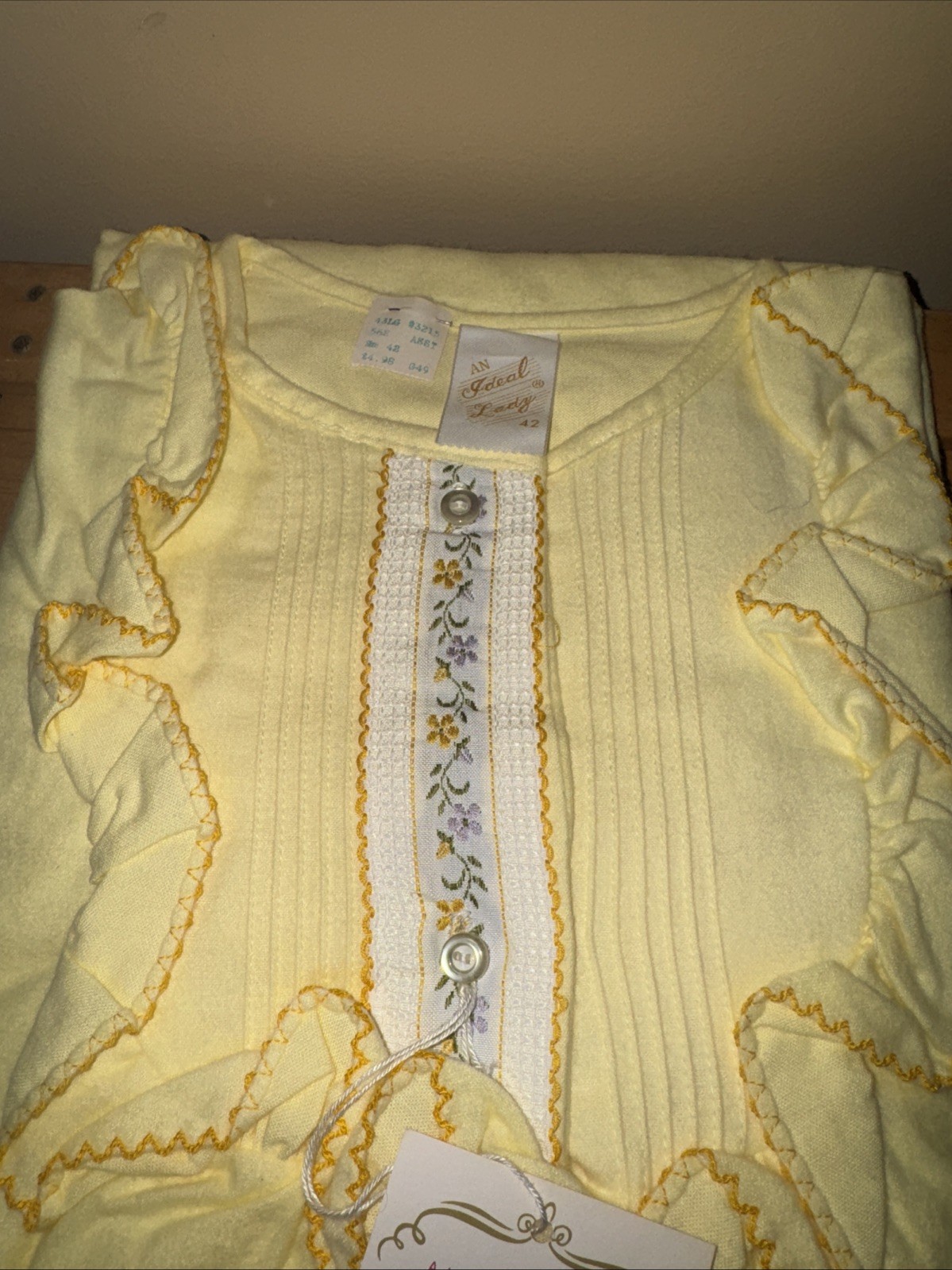 Vintage Women’s Ideal Lady Full Length Gown Pajamas Size 42 (L) Yellow Flowers