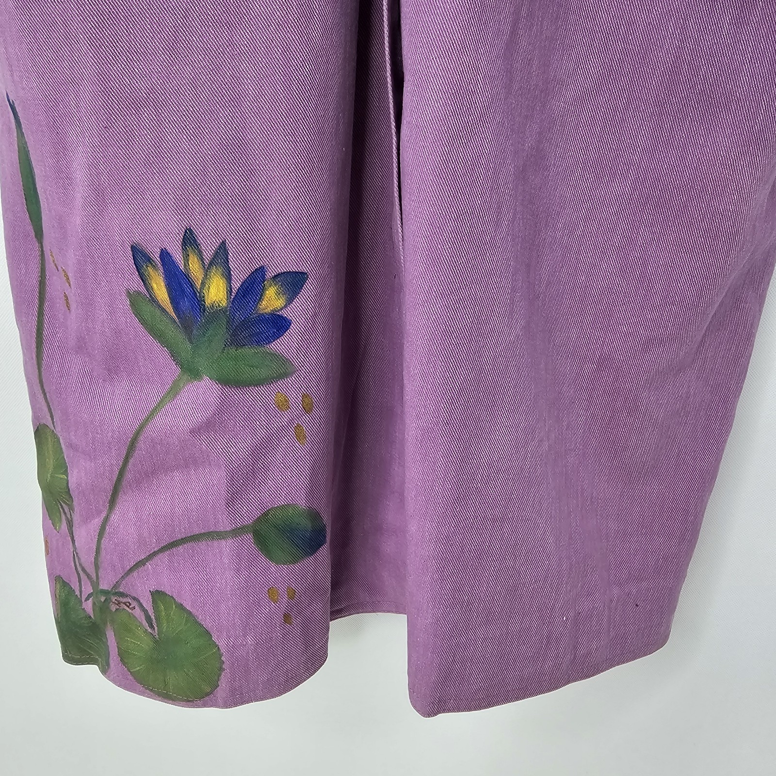 Pre- Owned Vintage Unbranded Women Chest Size 54 Inches Lilac Painted Denim Coat
