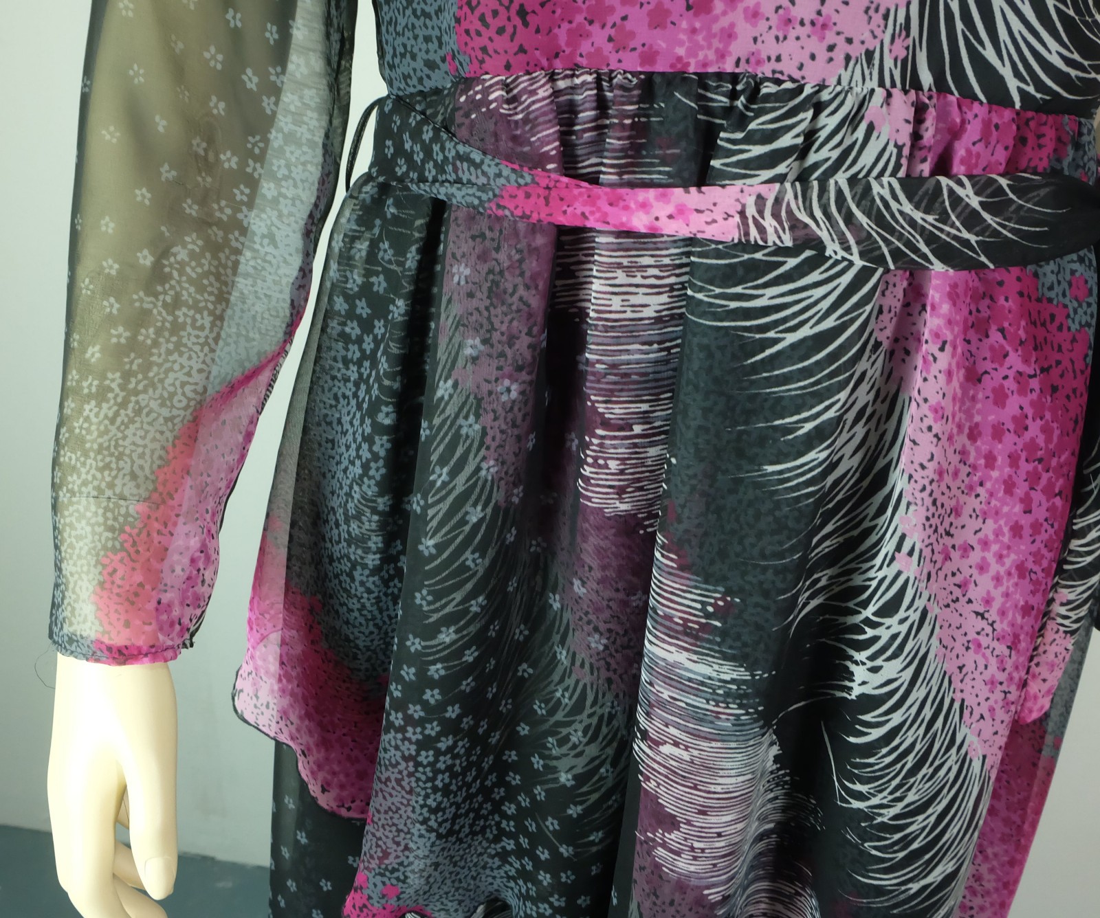 long vintage dress by vera mont size 38 tulle party dress 1970s