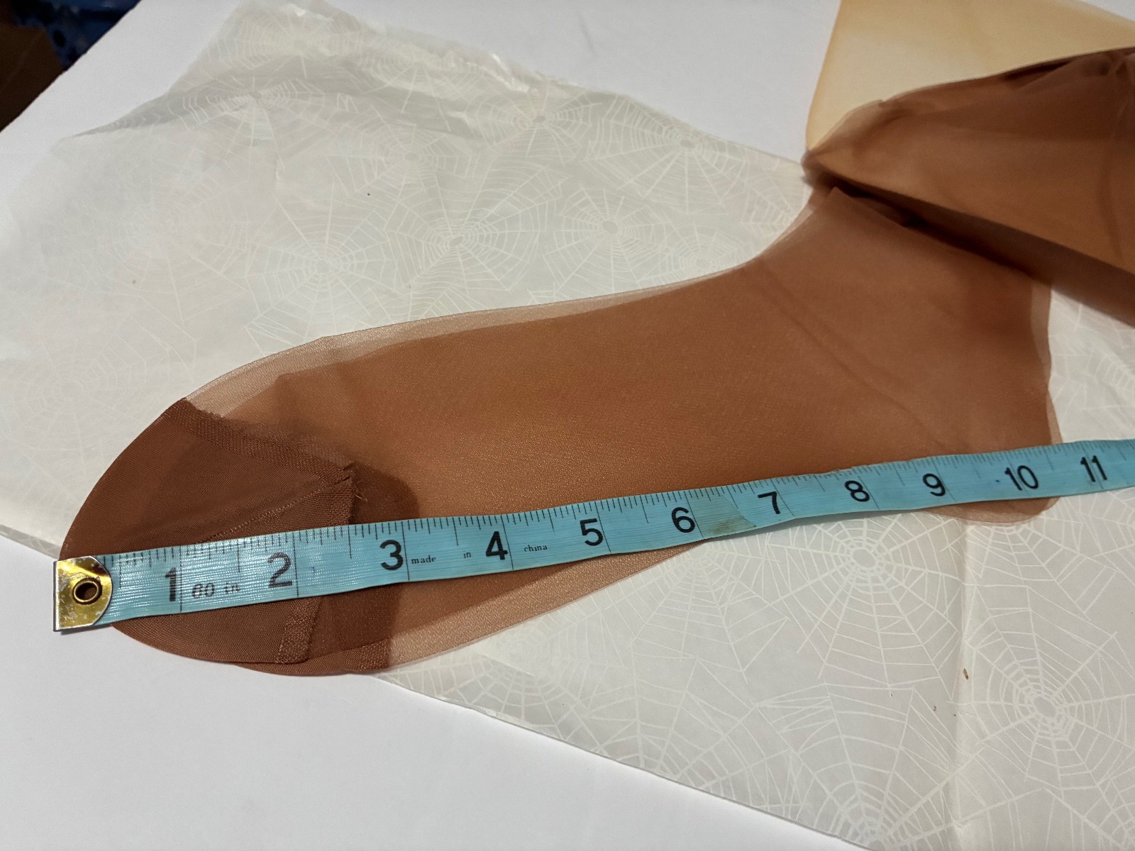 Vtg 4 Pairs 100% Nylon Seamless Micro Mesh Garter Stockings 15 Denier Sz 10 1/2