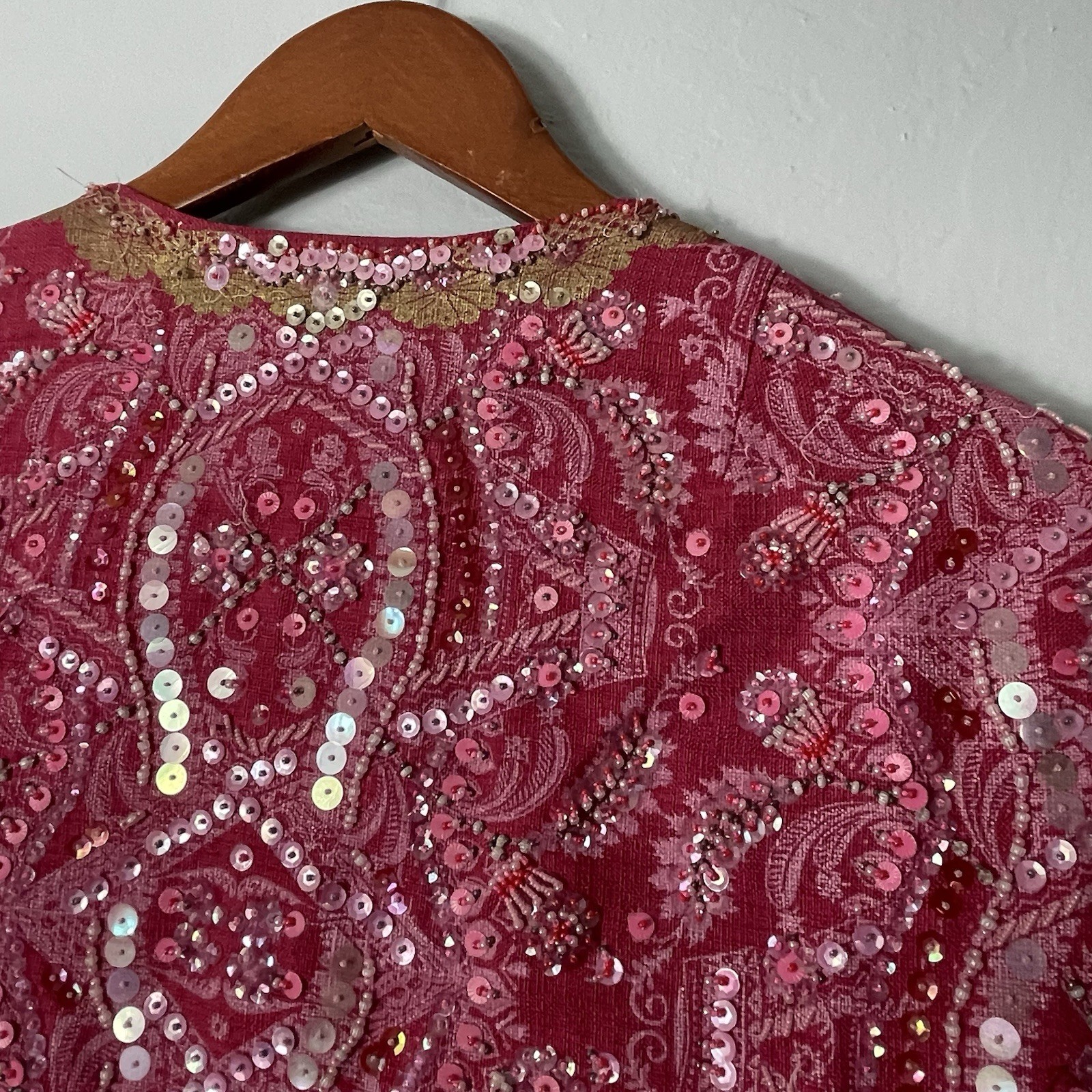 Bonwit Teller True Vintage Sequined Pink Womens Top Small Embellished Rare