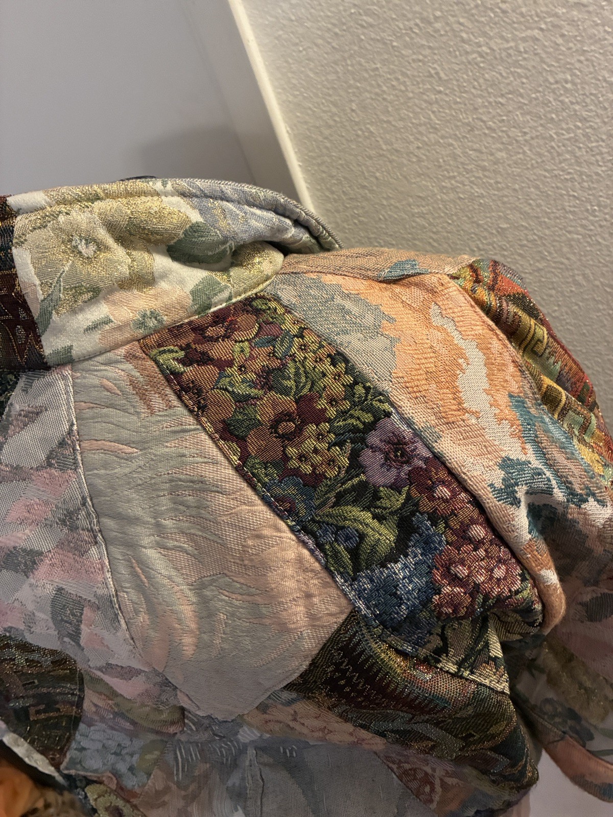 Vintage 1980 Quilted floral Patchwork coat Boho Grandma-Core M/L 48”/34” waist