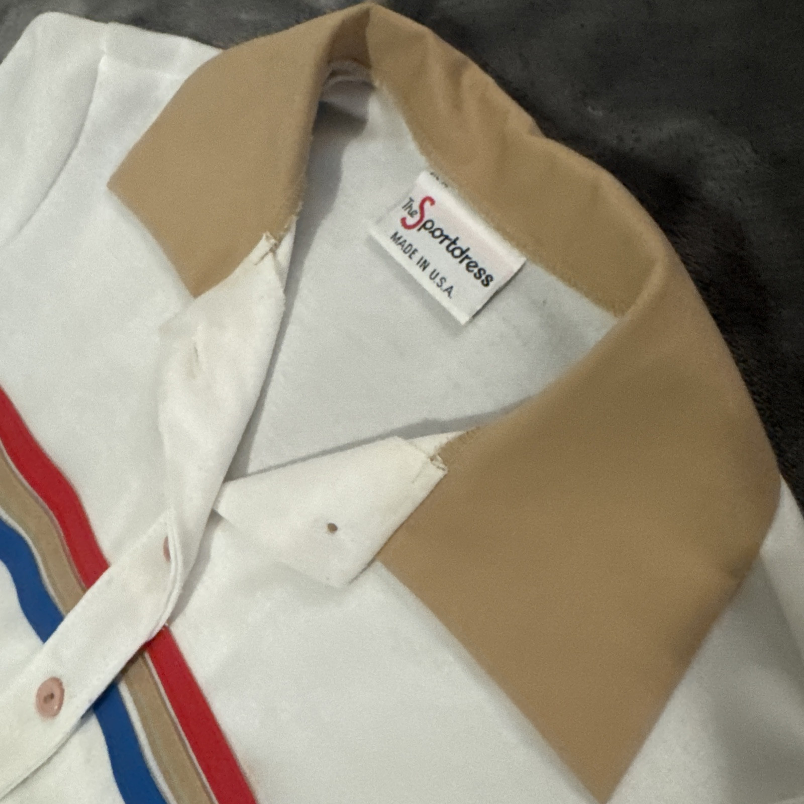 VTG „The Sportsdress” By Sears, Tan, White Size Is Smaller. See Measurements.