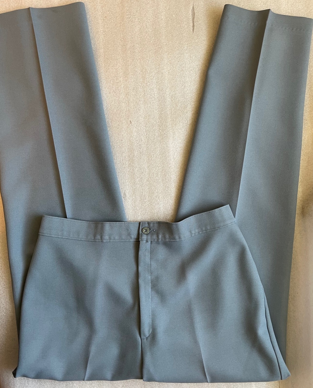 VINTAGE LEVI’S WOMEN’S 34-36 waist PALE DUSTY BLUE STRETCH PANTS, WIDER LEG, EUC