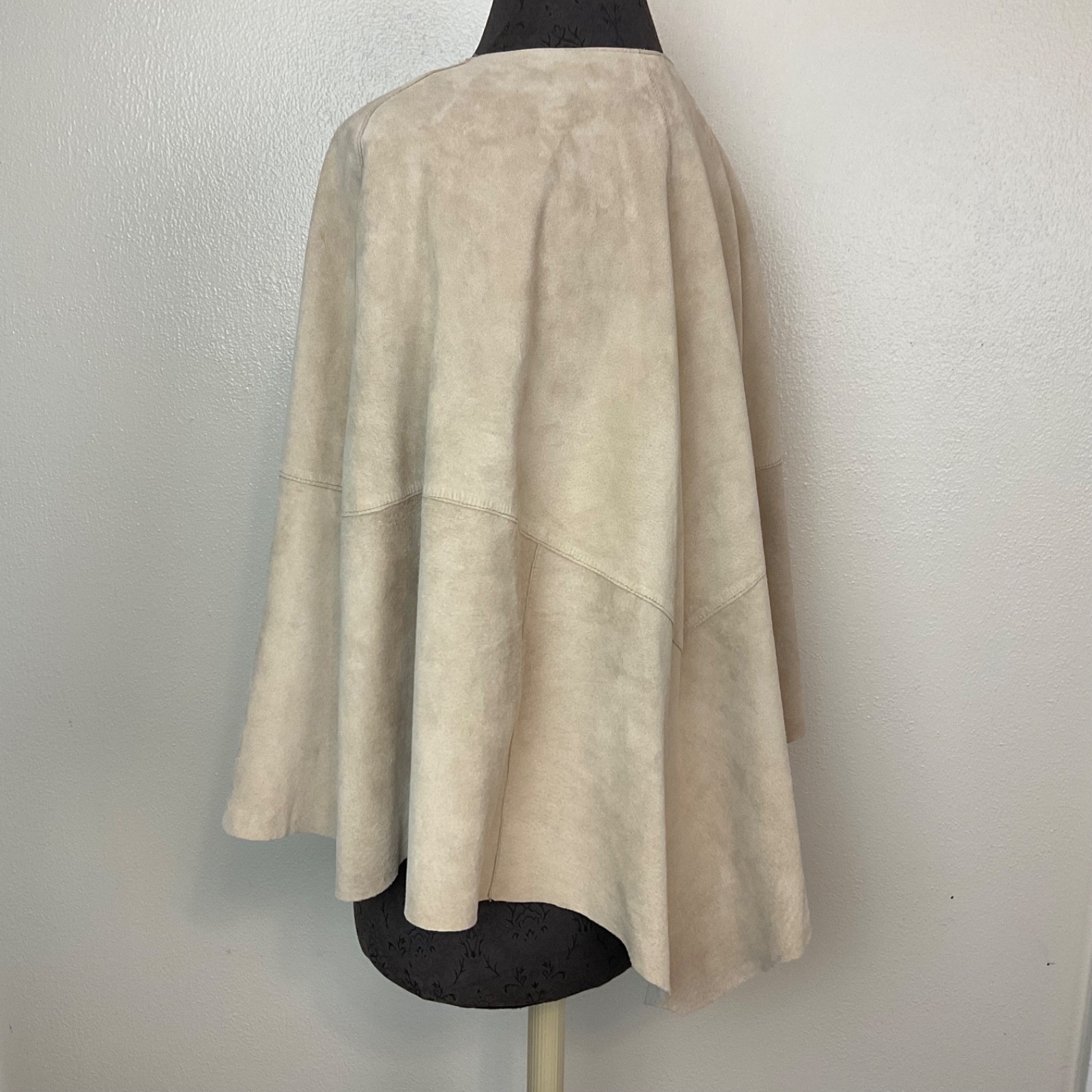 Vtg Uniform John Paul Richard Suede Leather Poncho Buckskin Tan Lined Western L