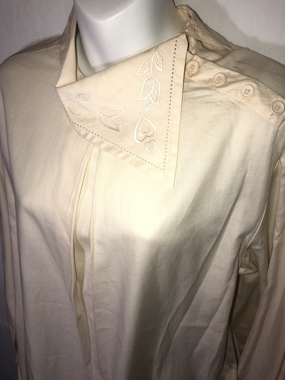 vintage halston iii blouse cream top Cream Floral High End Designer