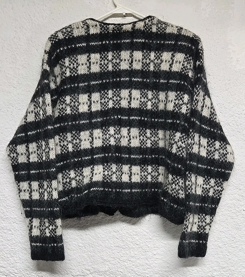 Vintage Boundary Waters Mohair Black White Striped Houndstooth Buttons Sweater