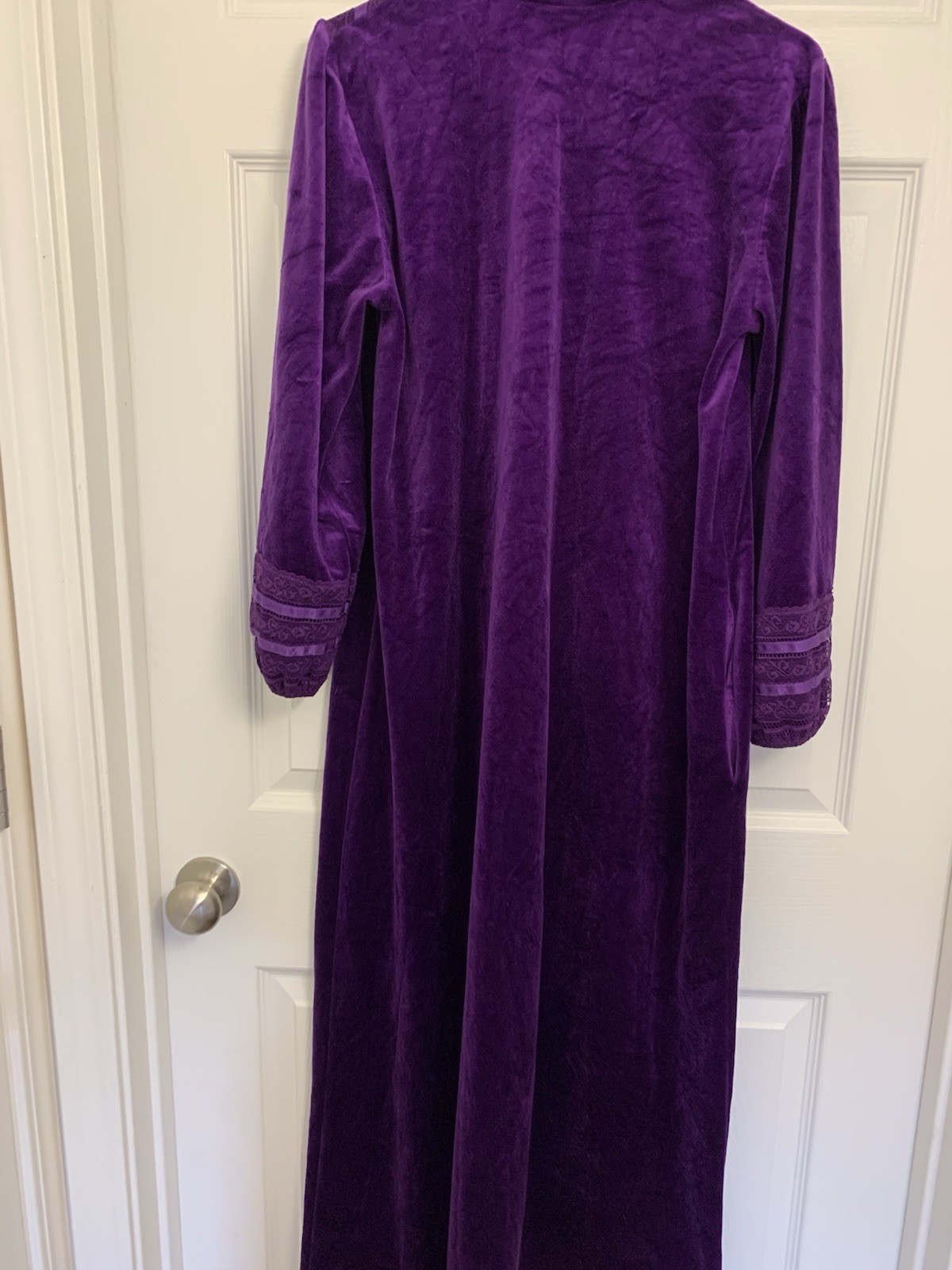 Vintage Reasa Martin USA Purple Crushed Velour Robe Please Read Description