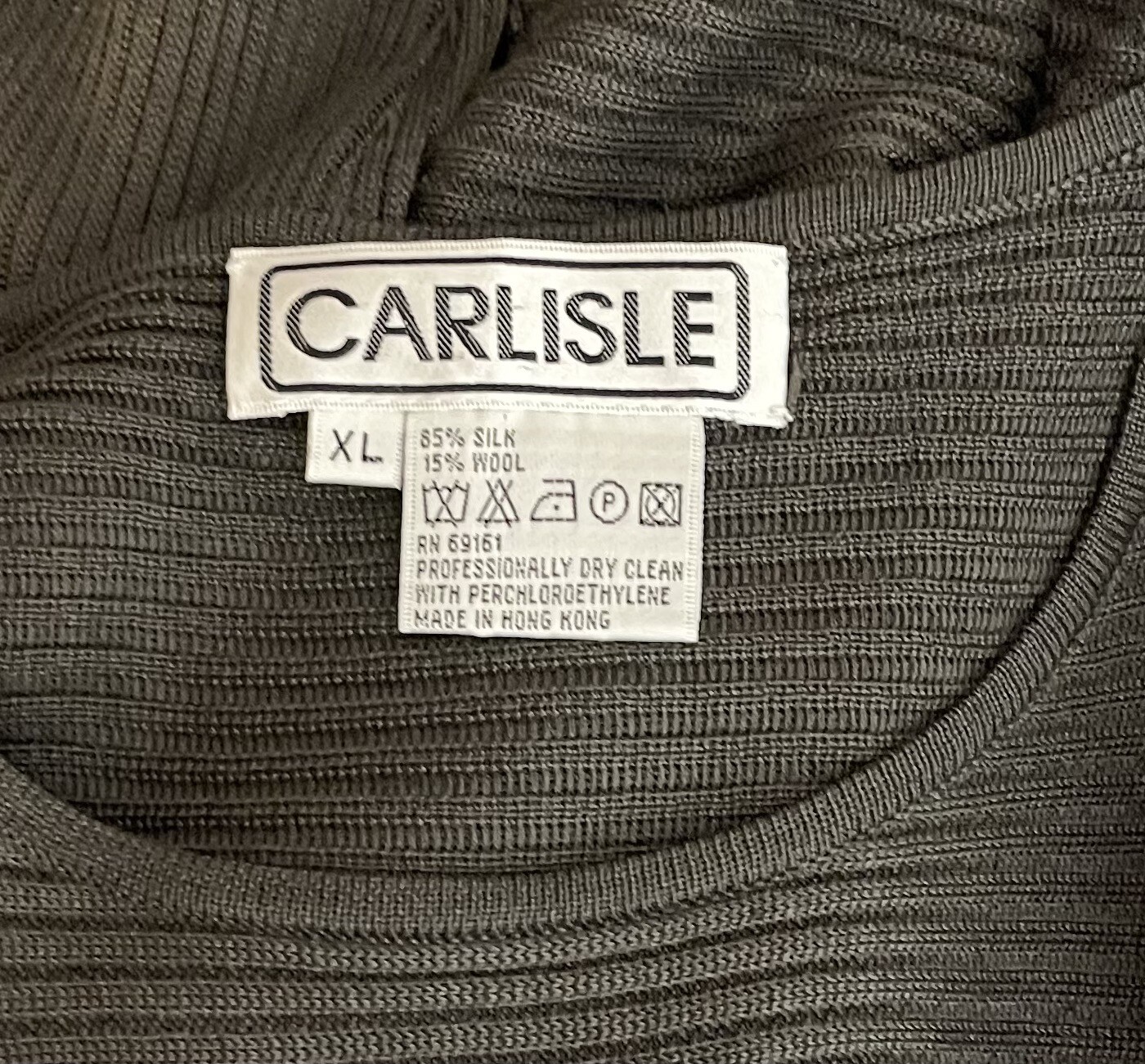 Carlisle Silk Wool Blend Top Womens Size XL Vintage 80’s Button Shoulder Ribbed