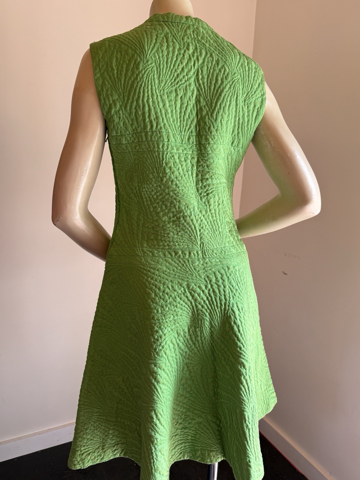 VINTAGE FRENCH LABELLED JACQUE HEIM 1960 EMERALD MINI DRESS