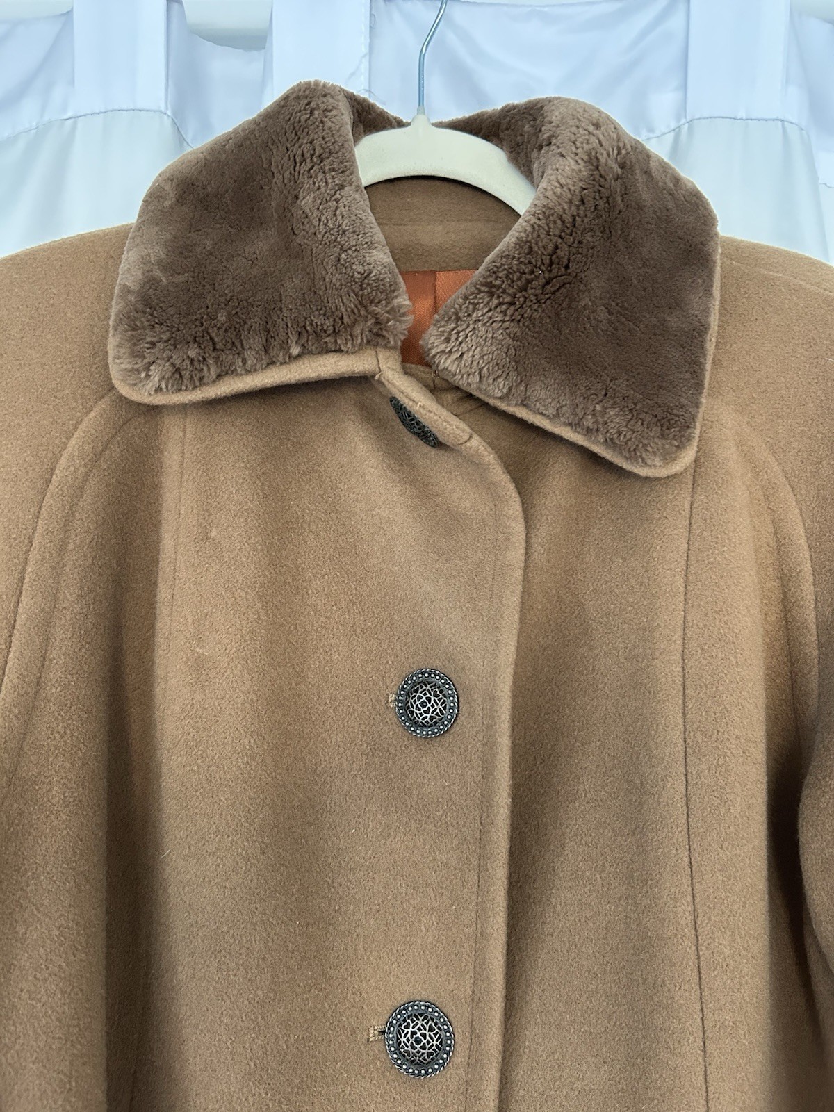 Nina Ricci Vintage 80s Camel Wool and Cashmere Blend Coat With Plush Collar