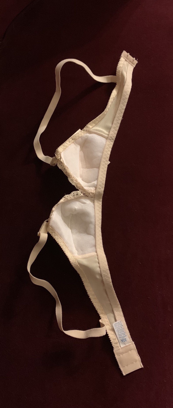 Vintage Bra Smooth Seamless Beige Nude Lace Trim Beige Adjustable 1970s NEW 32A