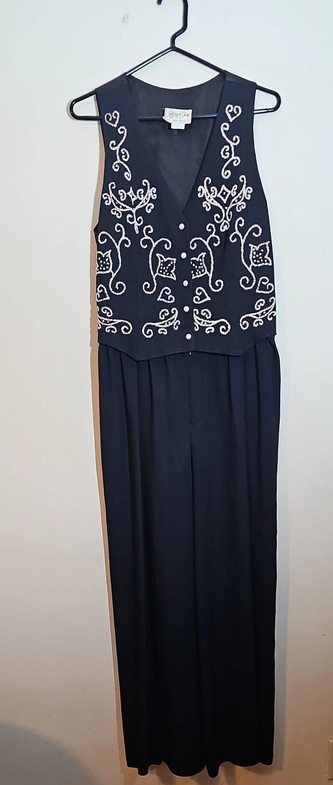 Jeffery & Dara 1980s Black Jumpsuit With White Floral Beaded Top Details, 13/14
