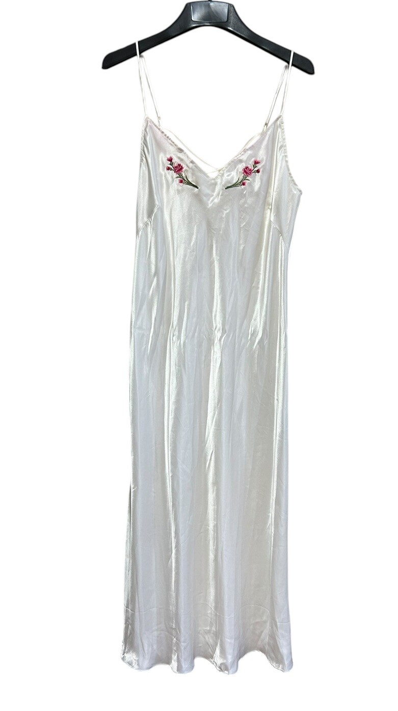 Vintage Victorias Secret Night Gown & Robe Size Medium / Large White Gold Label