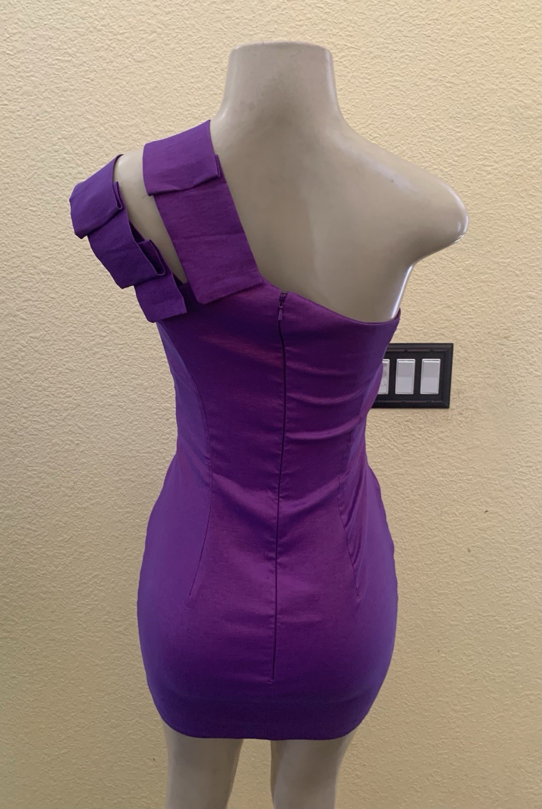 NWT Vintage Jessica McClintock Size 2 Violet Color One Shoulder Mini Dress