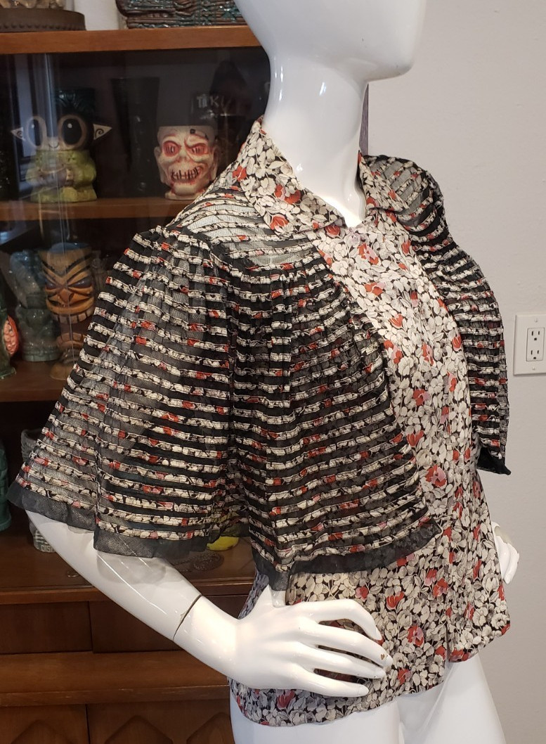 Vintage 1930s Floral Fishnet Caplet Rayon Top Blouse