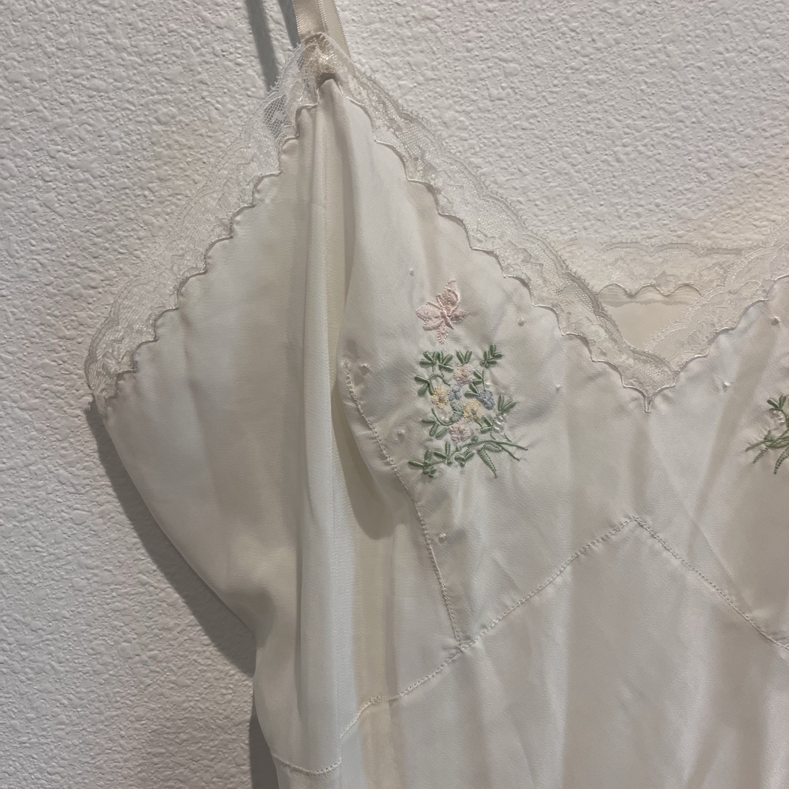White Lace Lingerie Dainty Floral Vntg Chemise Wedding Night Corhan Noumair 36