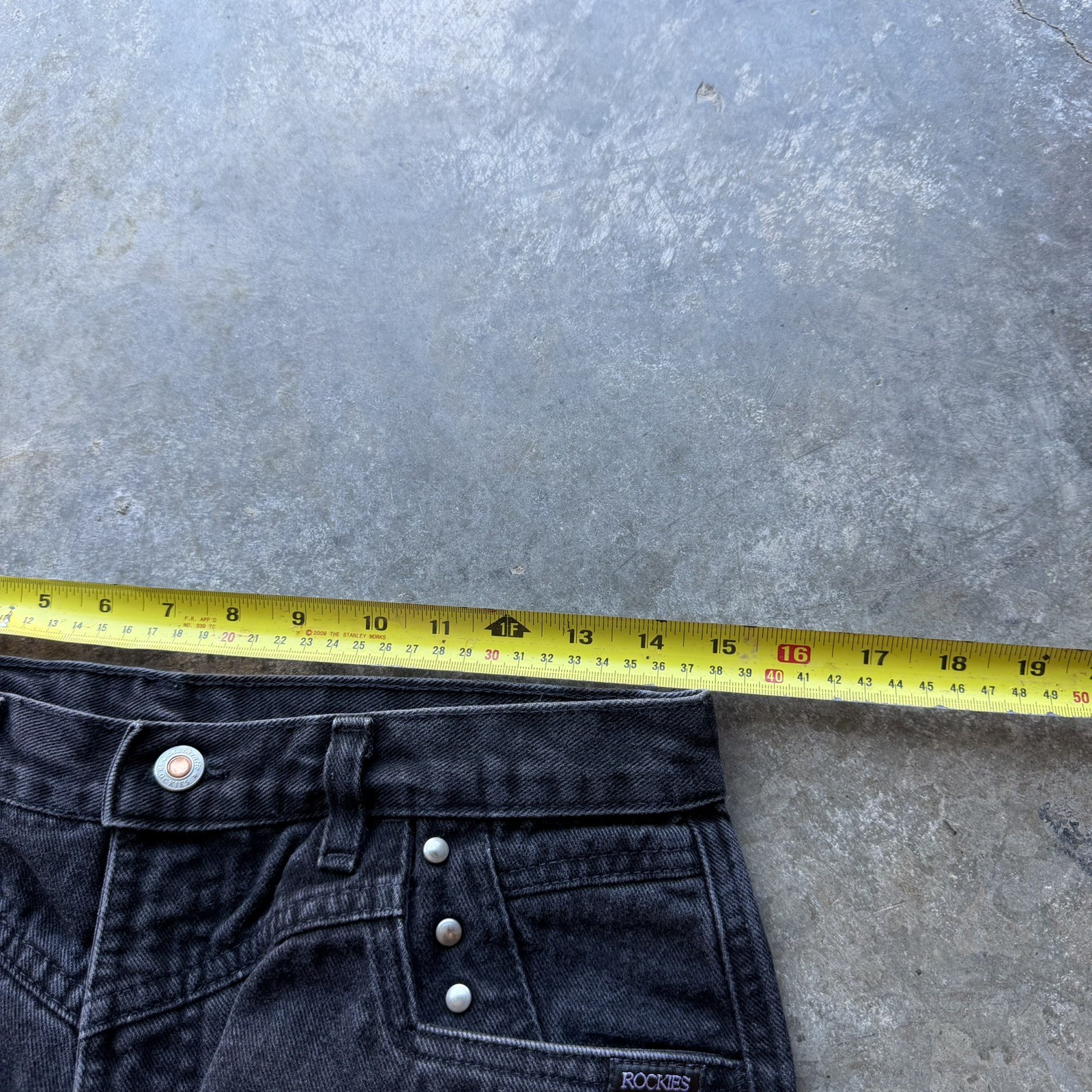 Vintage Rockies Jeans 1980s Black High Waisted Jeans Size 33/15 Inseam 35
