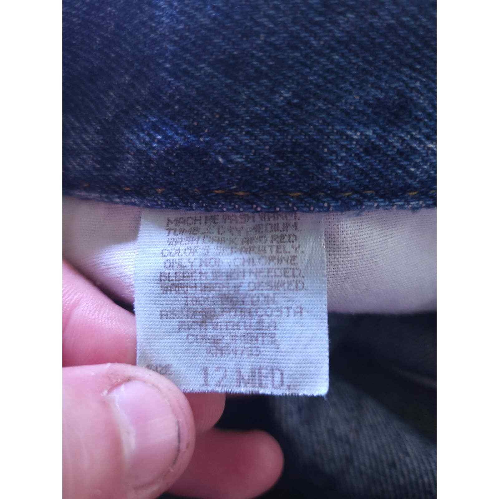 Vintage 1980’s Lee Denim Jeans / Faded Distressed / Size 12 / 29 x 30 / Mom