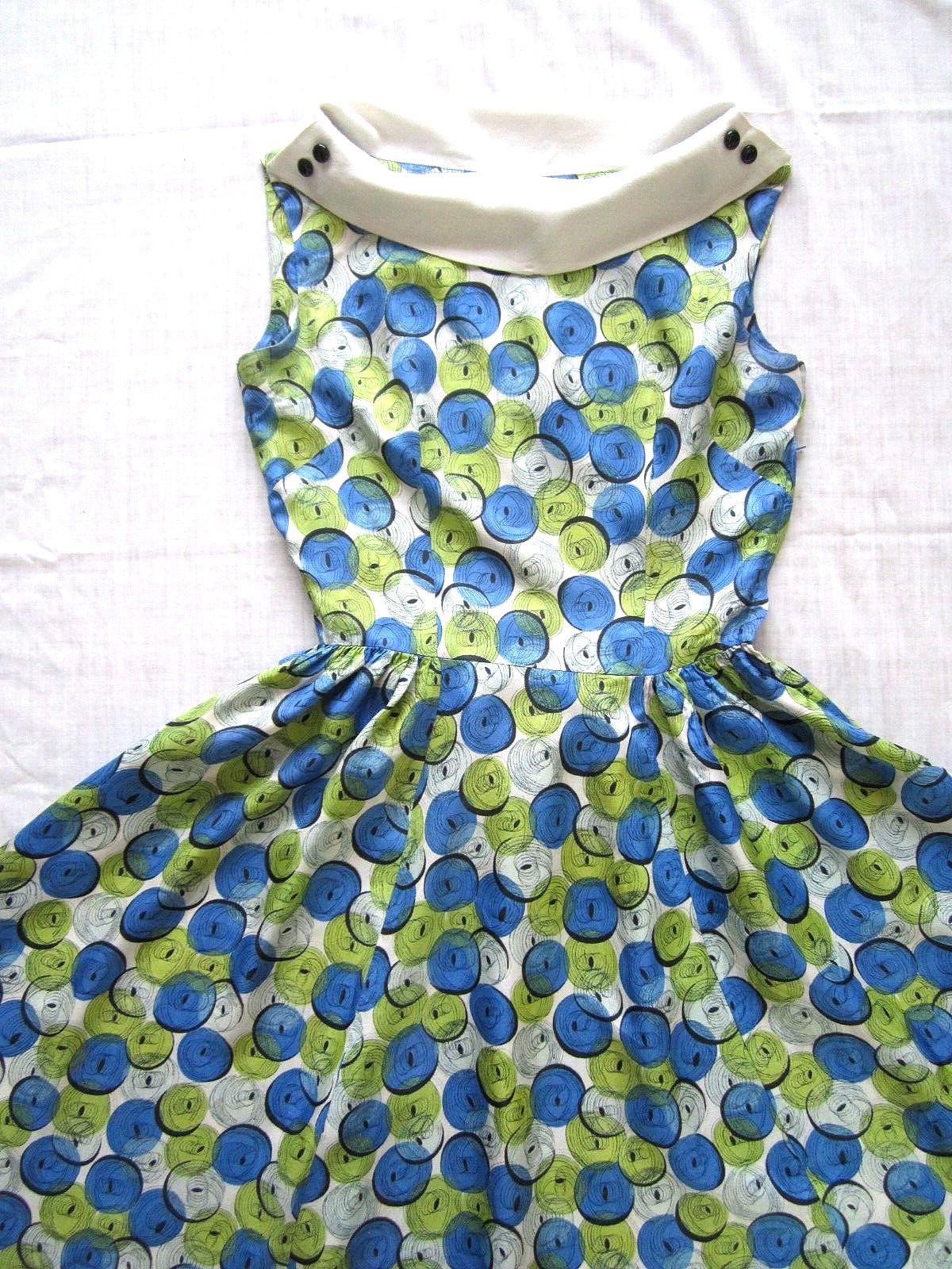 Vintage 40s Dress Costume Junior Fashion by Carole King Swing Skirt Boat Collar