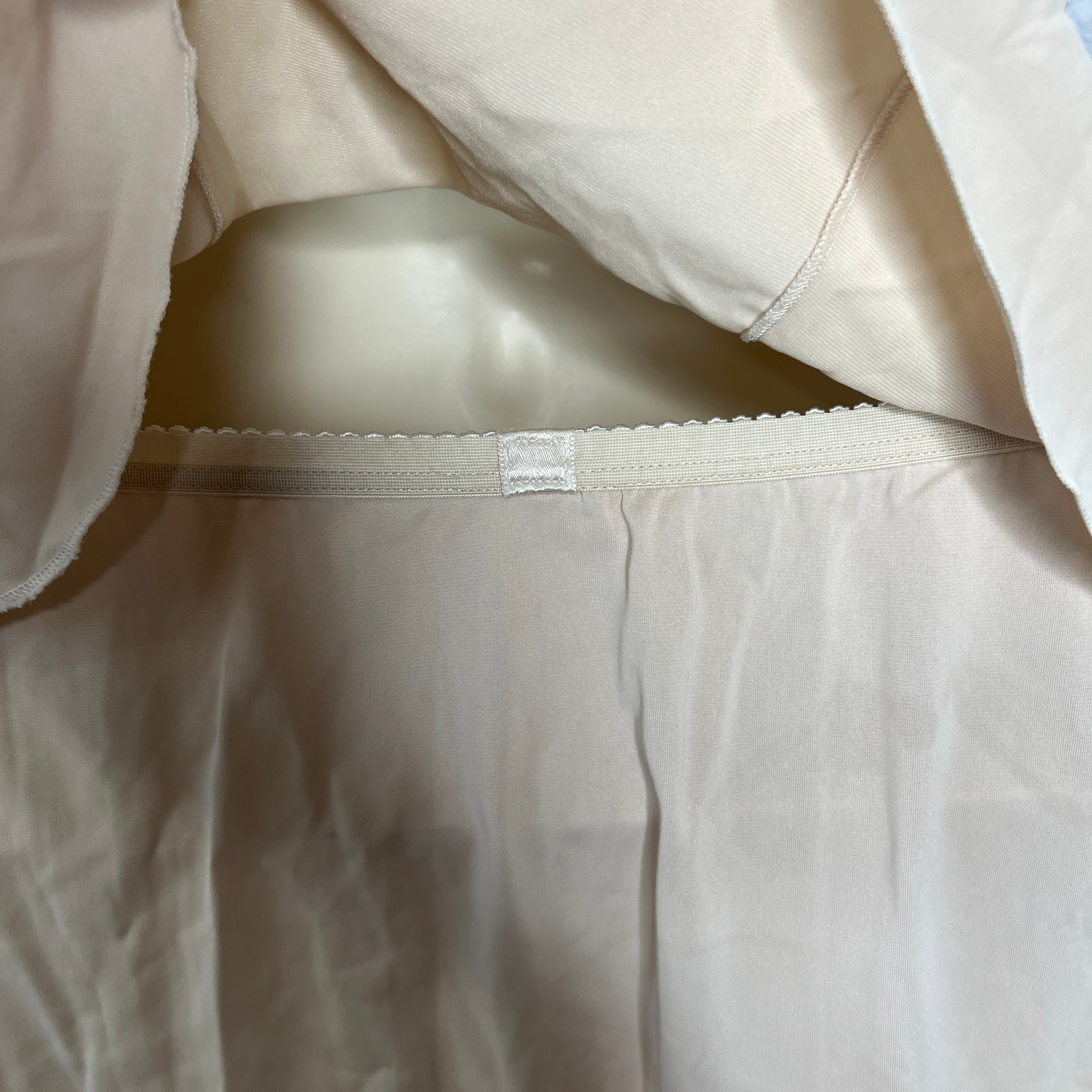 Vintage Shadowline Half Slip Camisole Set Pillow Tab Beige Size 32/S Lace