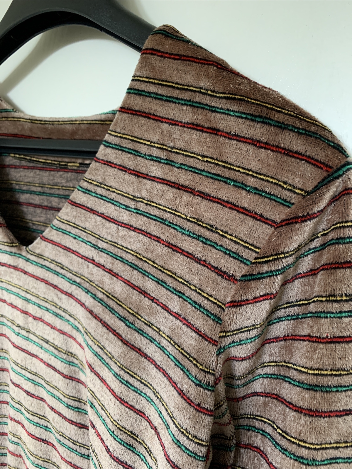 Knit Vintage 1970’s Multi Color Brown Striped V Neck Sweater Shirt Women’s Sz L