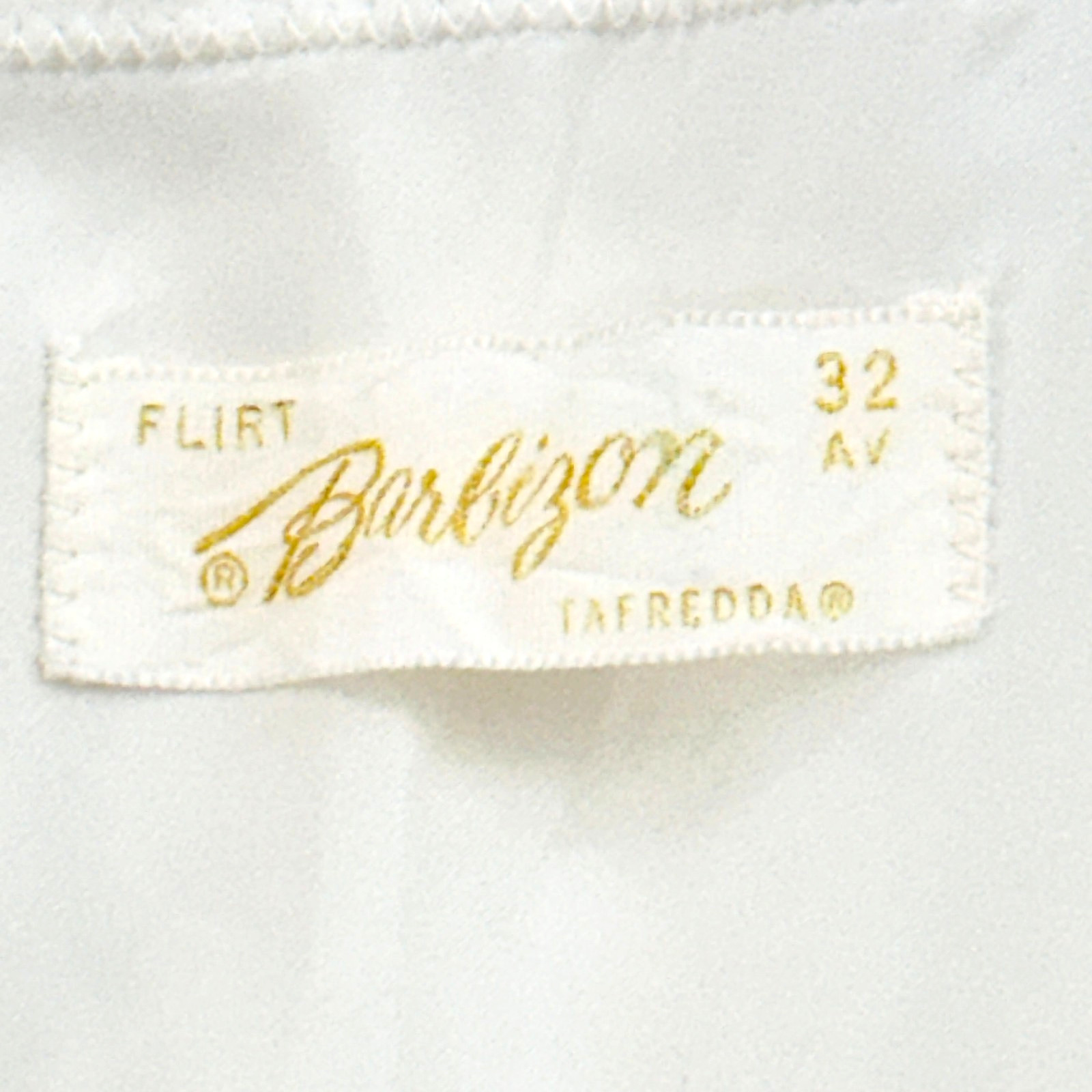1950s Barbizon Flirt Off White Full Slip Taffeta 32 AV Side Zip Tafredda Flaws