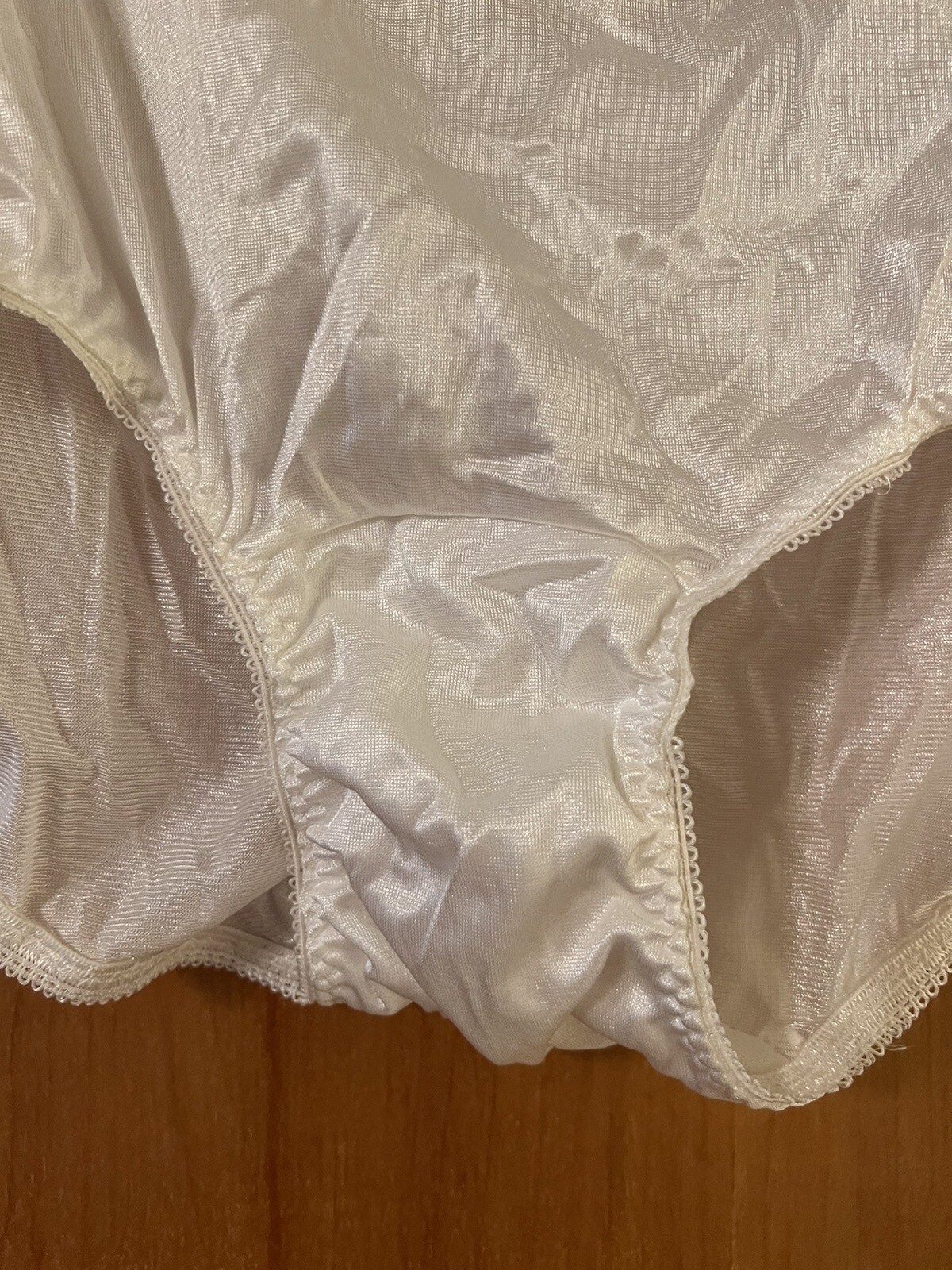 Montgomery Ward WARDS BEST Panties White Vintage Nylon Satin NWT Size 7 38-40