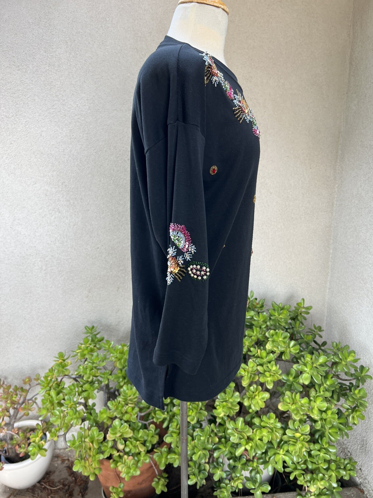 Vtg Top Sweatshirt glam black tunic beads sequins Size Medium By Eminent