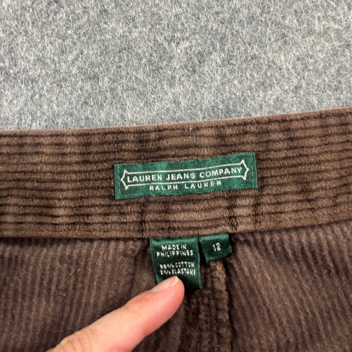 L.L. Bean Brown Corduroy Flared Pants Womens 12 VTG Granola Fall Gilmore Girls