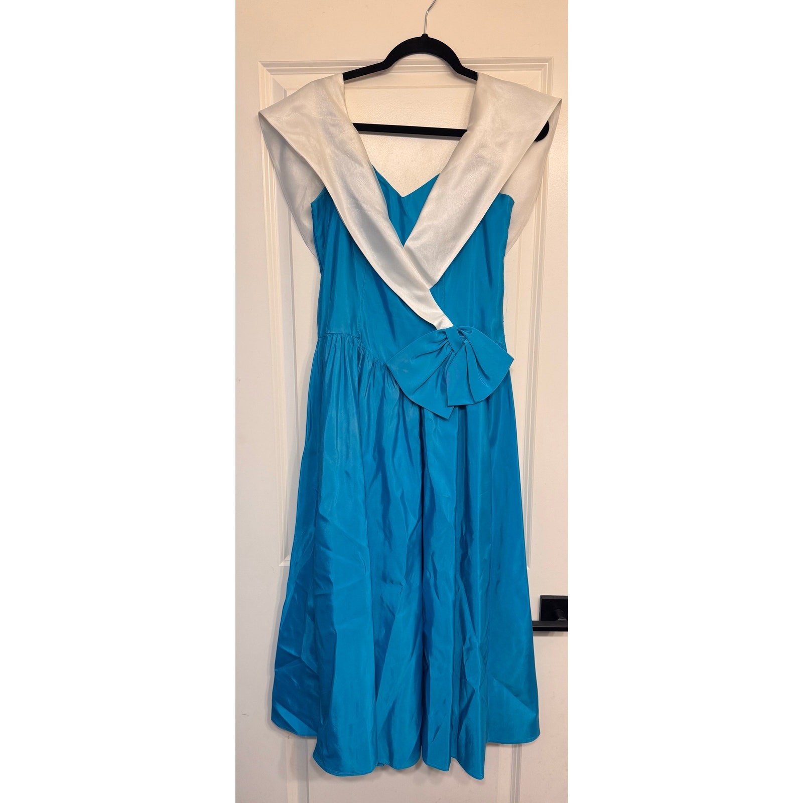 Vintage Wide Collar Blue Dress Women’s Zip/Button Back w/Hat