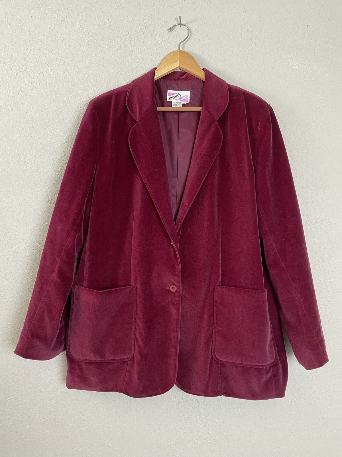 Vintage Trissi’s Woman Velvet Blazer Size 42 (US 12-14) Burgundy Wine