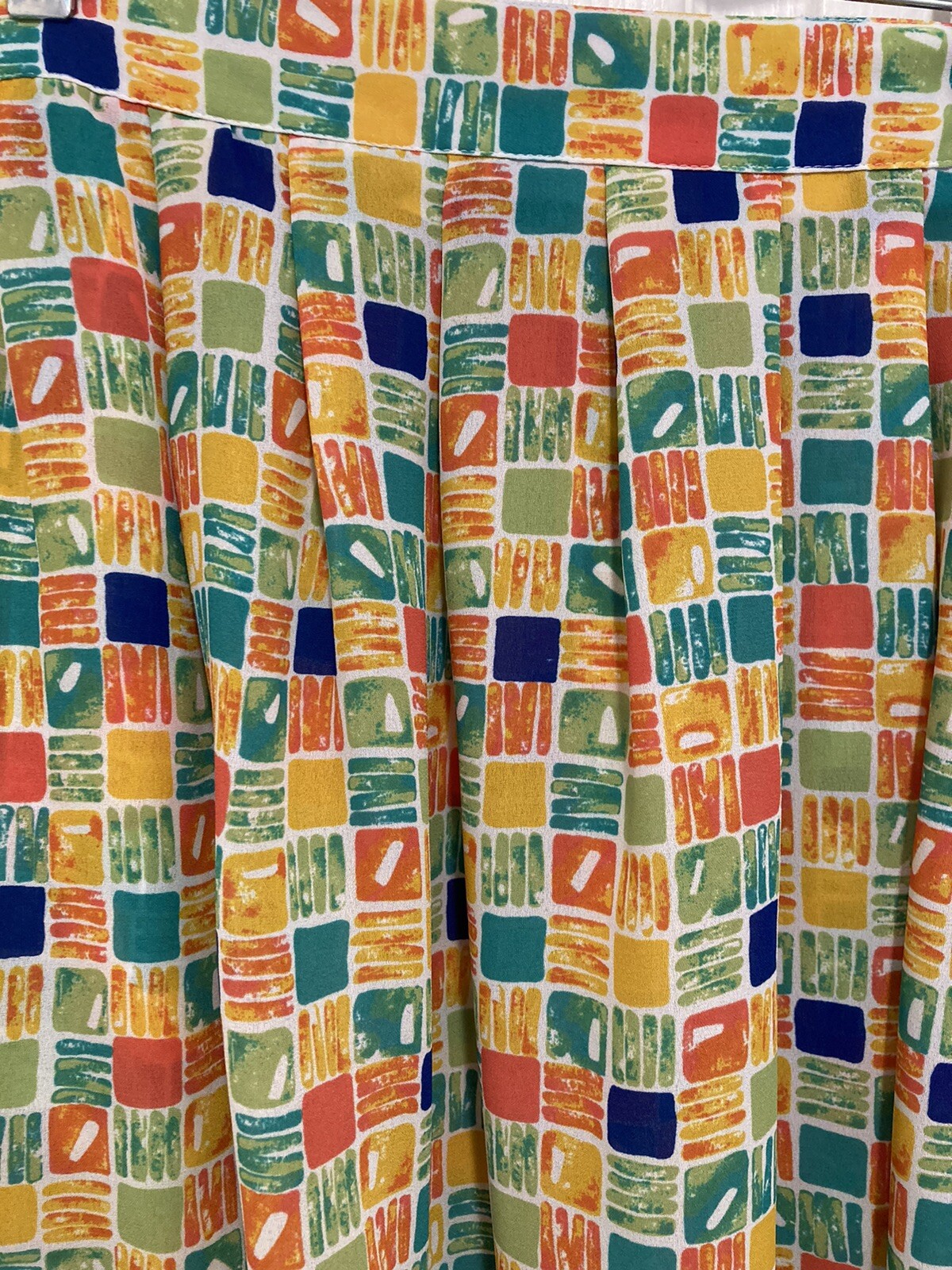 Vintage CHAUS Woman 2 pc Colorful Block Paisley Print Blouse & Skirt Size 16W