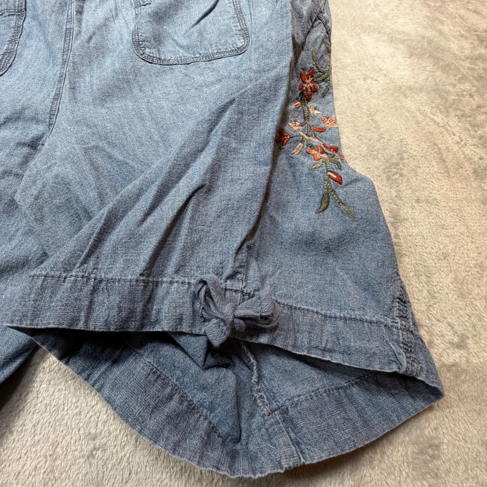 Vintage St. Johns Bay Floral Embroidered Floral Denim Shorts 18 Blue 100% Cotton