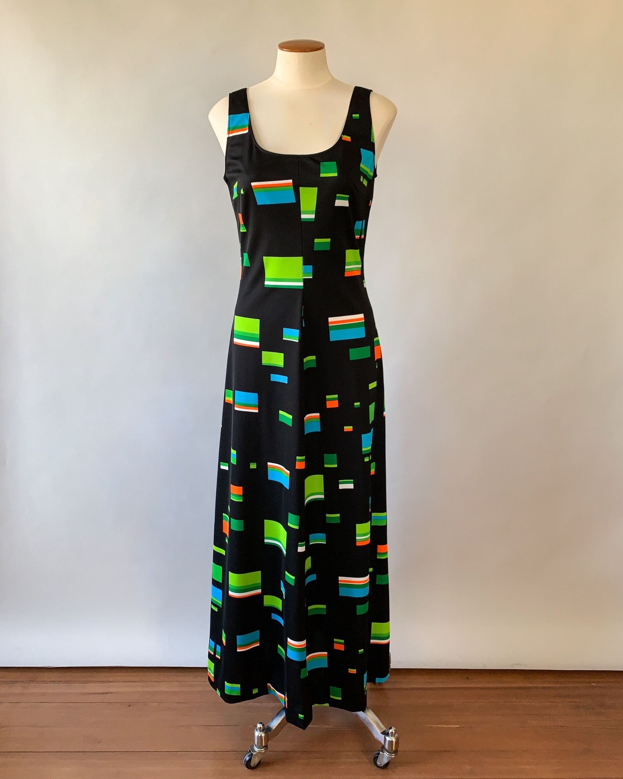 Vintage 1970s Black Green Multi Geometric Sleeveless Maxi Dress Jacket Set S M