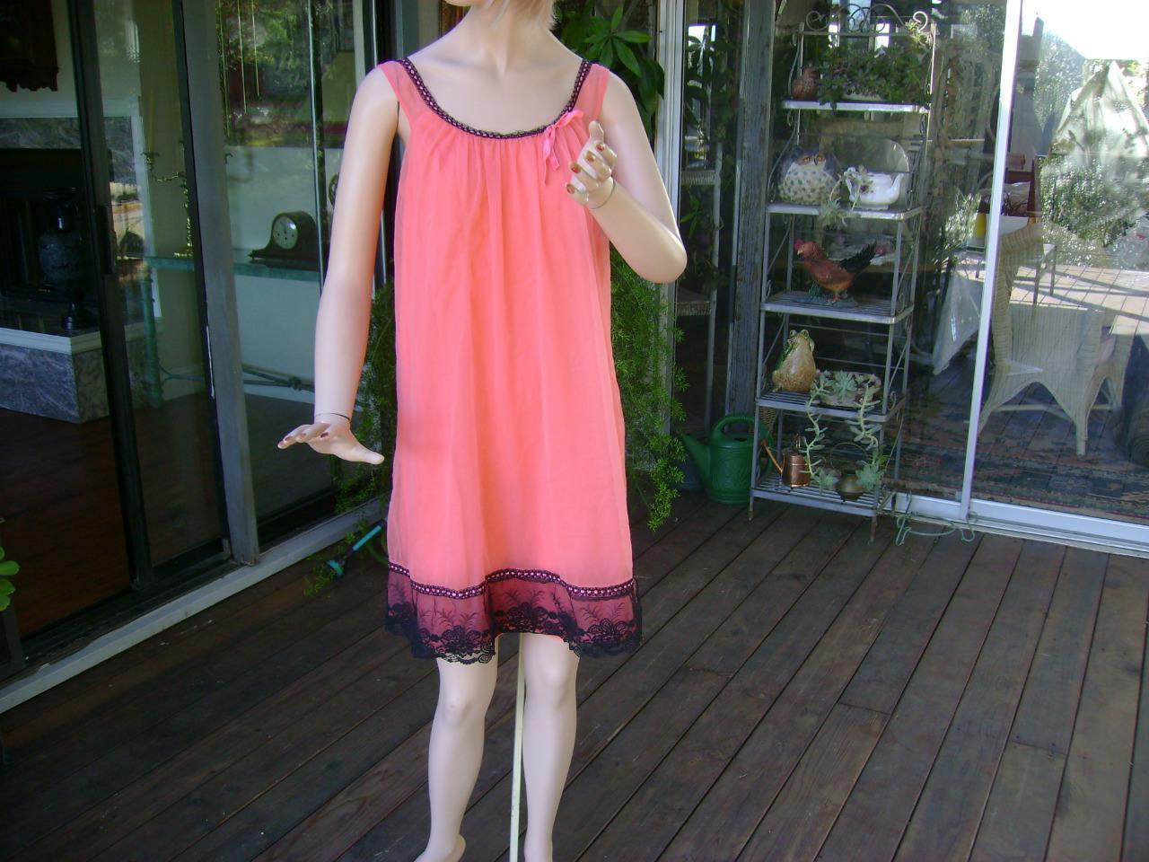 VTG STERN MAID NYLON DOUBLE CHIFFON BABYDOLL NIGHTGOWN ORANGE BLACK LACE SIZE: M