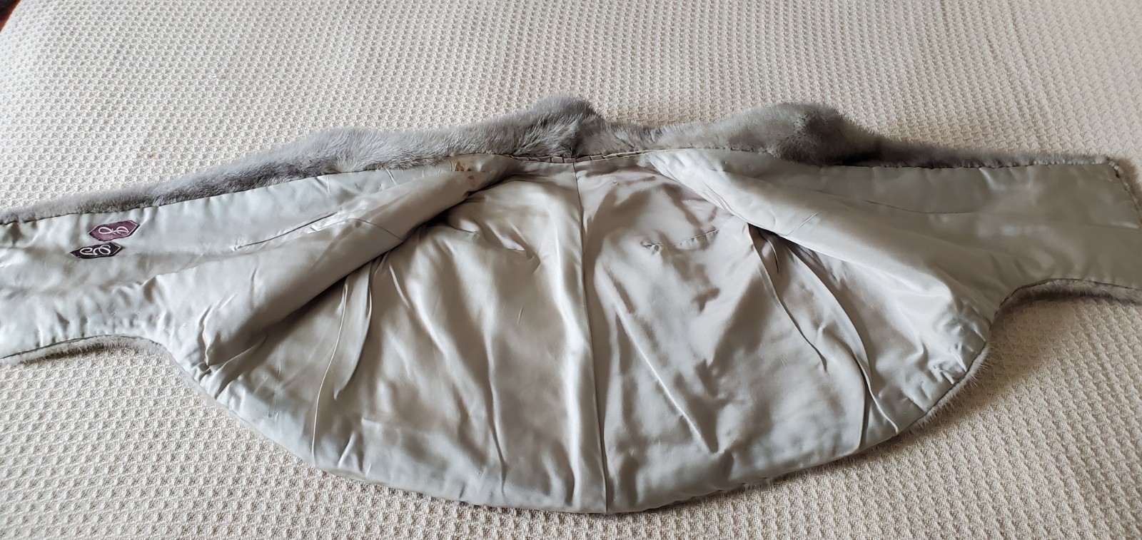Vtg Mink Stole Gray/Beige Satin Lining Shoulder Straps One Size