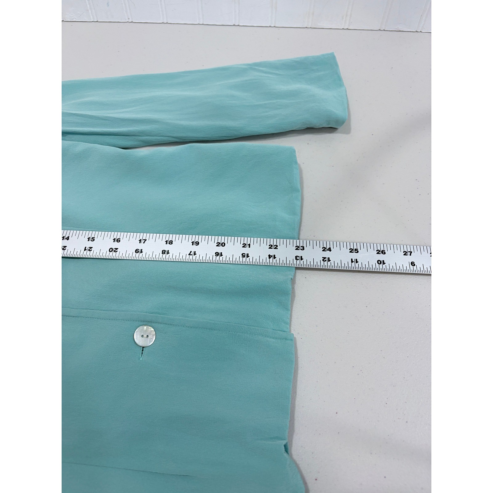 Vintage Casual Corner 100% Silk Button Front Blouse Aqua Turquoise Lined Size 2